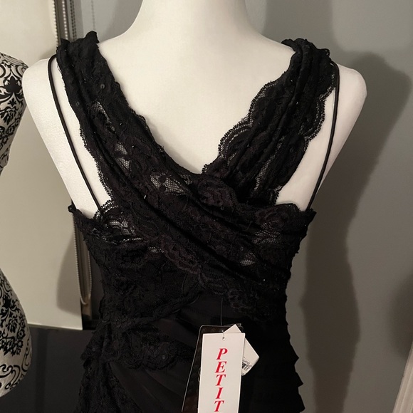 VINTAGE BETSY AND ADAM Little Black Dress Size 10/Petite - Picture 7 of 11